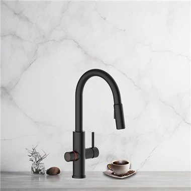 Издърпайте крана за топла вода